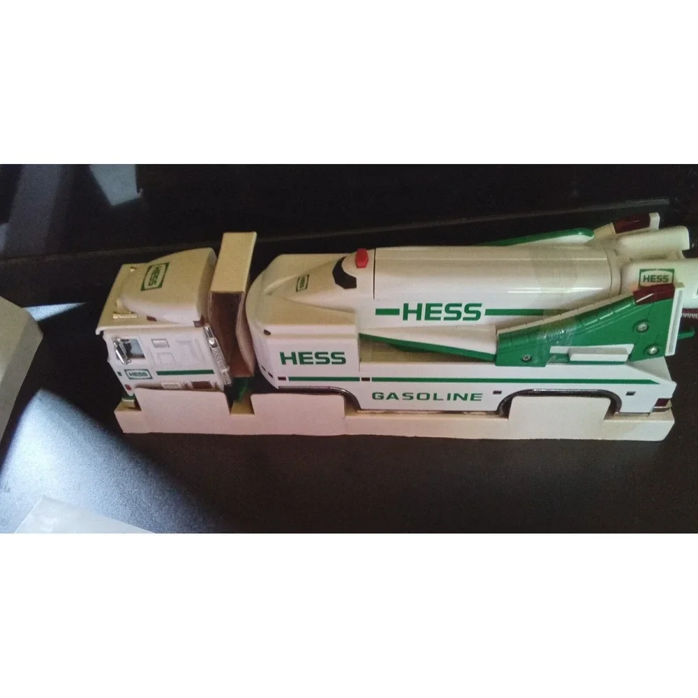 1999 Hess Toy Truck and Space‎ Shuttle with Satellite Vintage Collectible Boxed